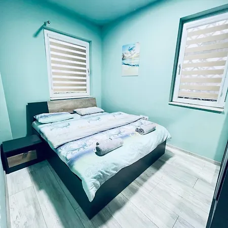 Nj Deluxe Apartament