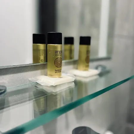 Апартамент Nj Deluxe