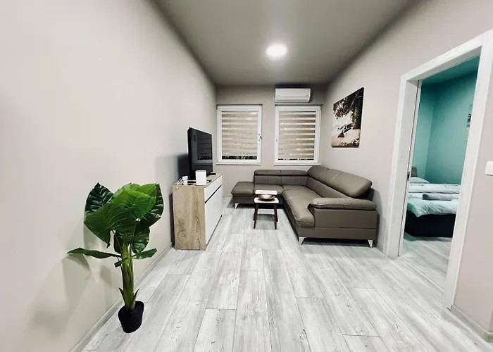 Nj Deluxe Апартаменты Варна